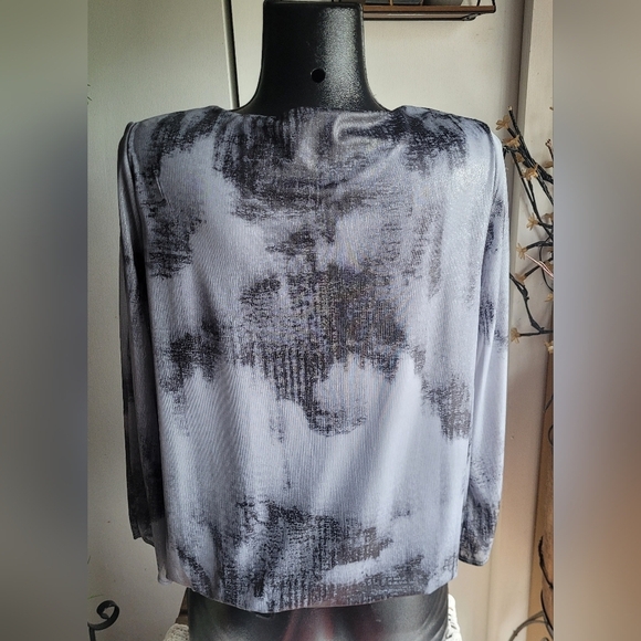 Laura Black and Grey Long Open Sleeve Top L - Picture 4 of 7